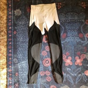 Lululemon Lab Divert tights